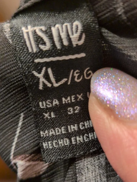 Floral Ruffle Hem Long-Sleeve " Flowy" Blouse - Black Floral - Picture 9 of 9